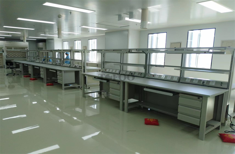 哈尔滨工业大学实验室
